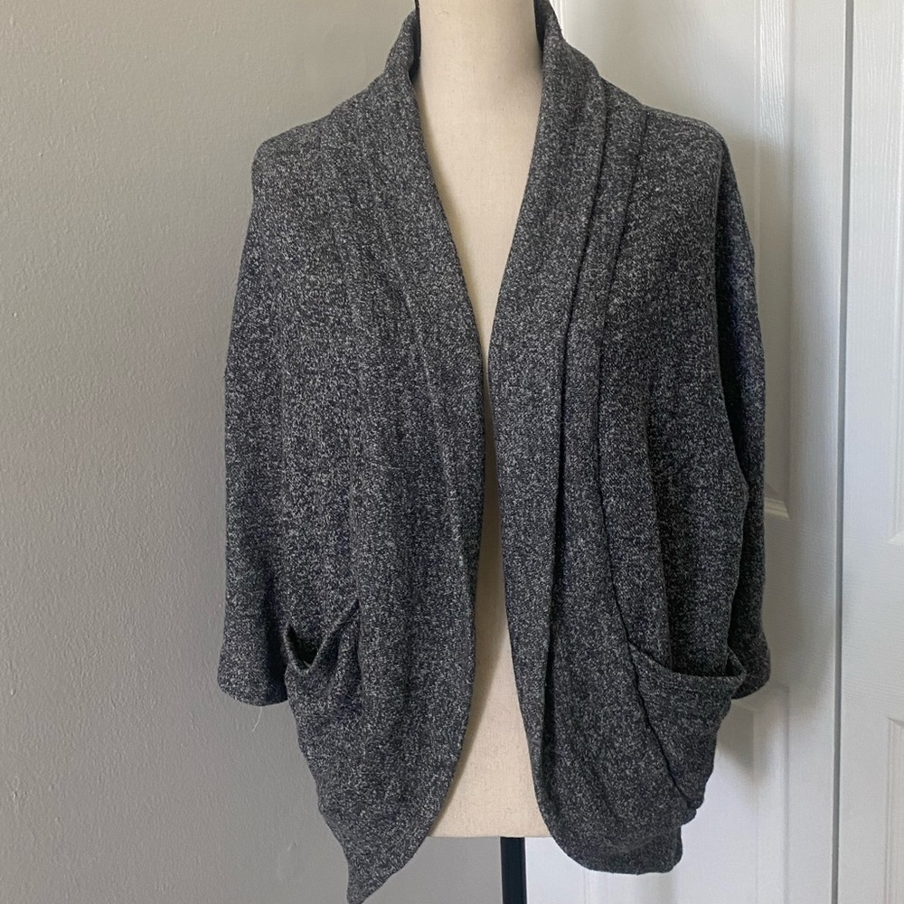 Neal Sperling Women’s Cardigan Sweater